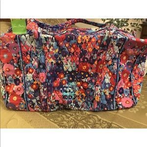 NWT Large Vera Bradley Duffel Bag